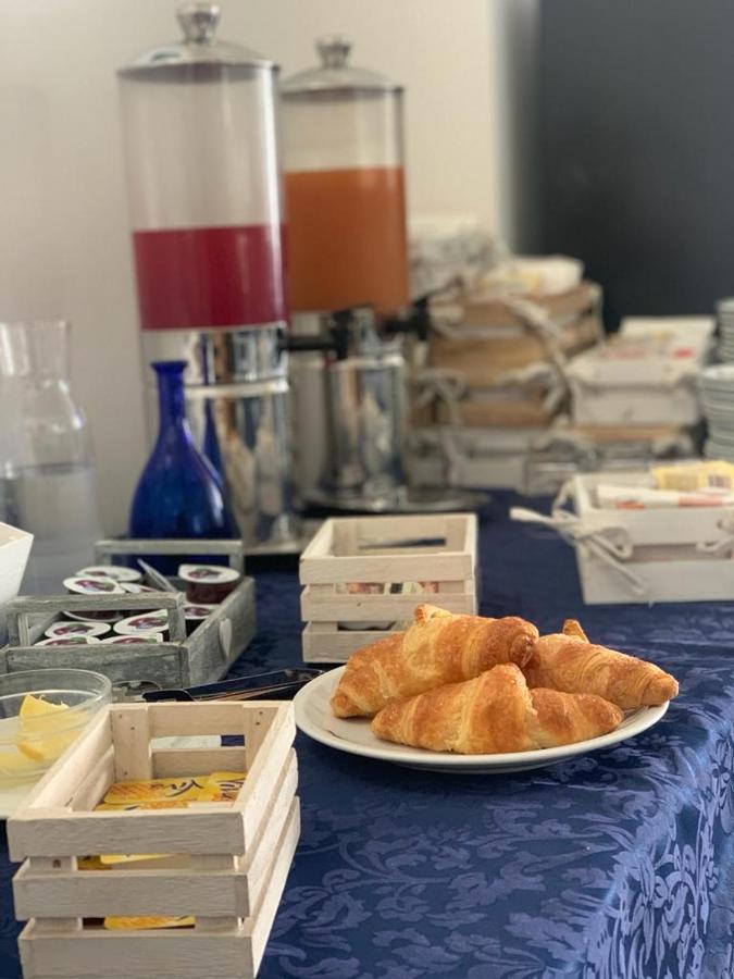 Hotel Villa Isola 리미니 외부 사진