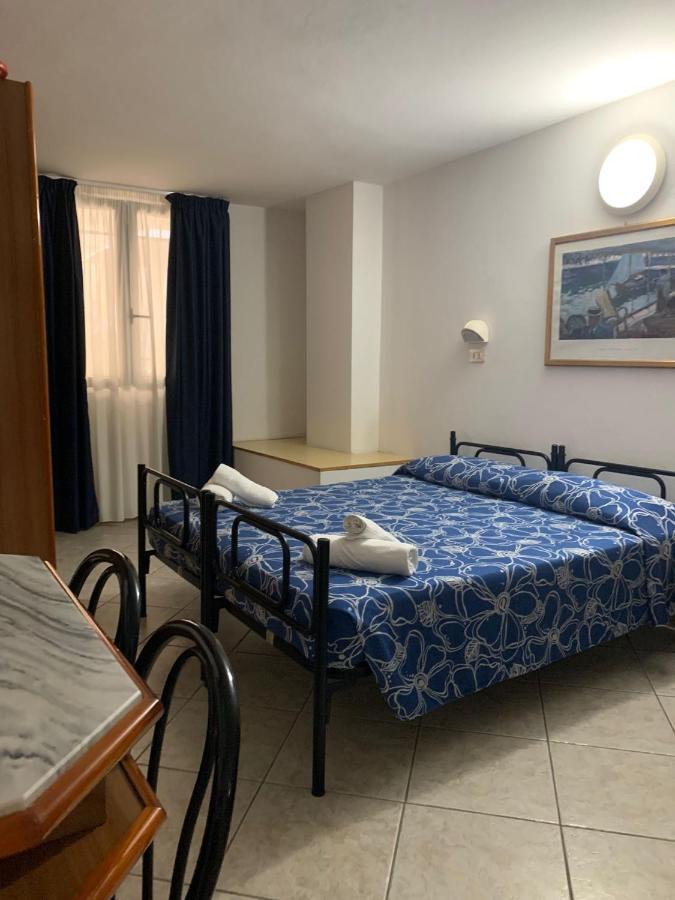 Hotel Villa Isola 리미니 외부 사진
