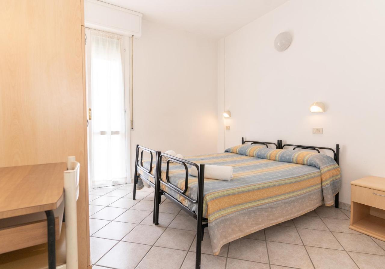 Hotel Villa Isola 리미니 외부 사진